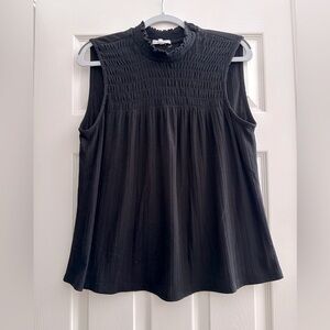Pleione sleeveless top